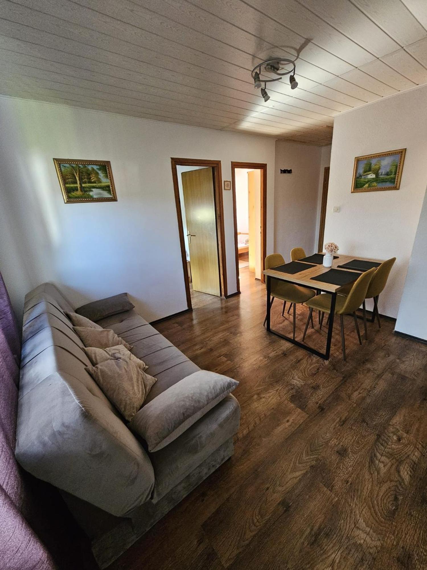 House Petra Lägenhet Rakovica Exteriör bild