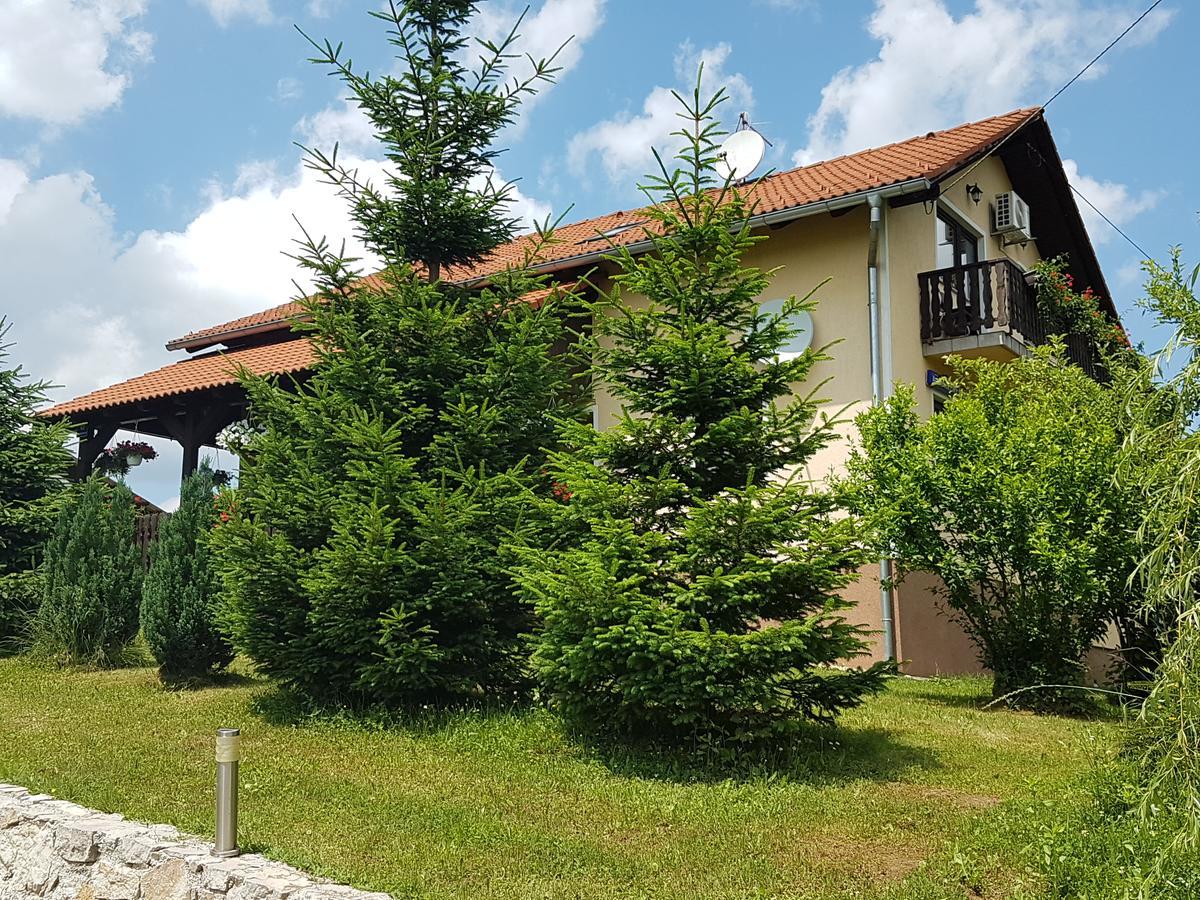 House Petra Lägenhet Rakovica Exteriör bild